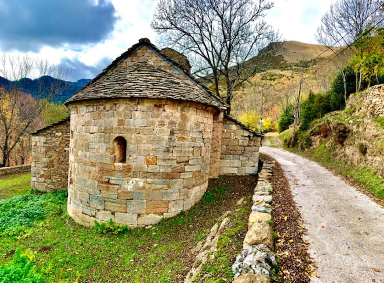 Spacious House In Ogassa With Terrace And Bbq Dış mekan fotoğraf